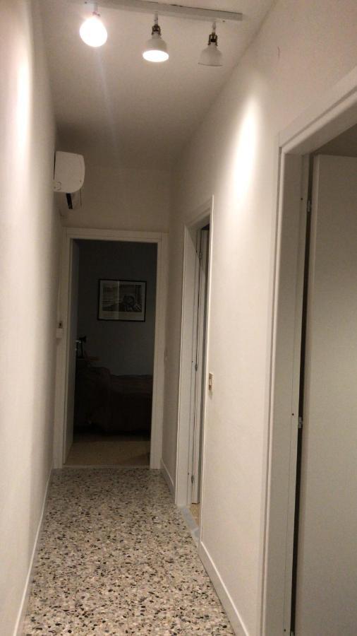 דירות לה ספציה Nest Rest מראה חיצוני תמונה